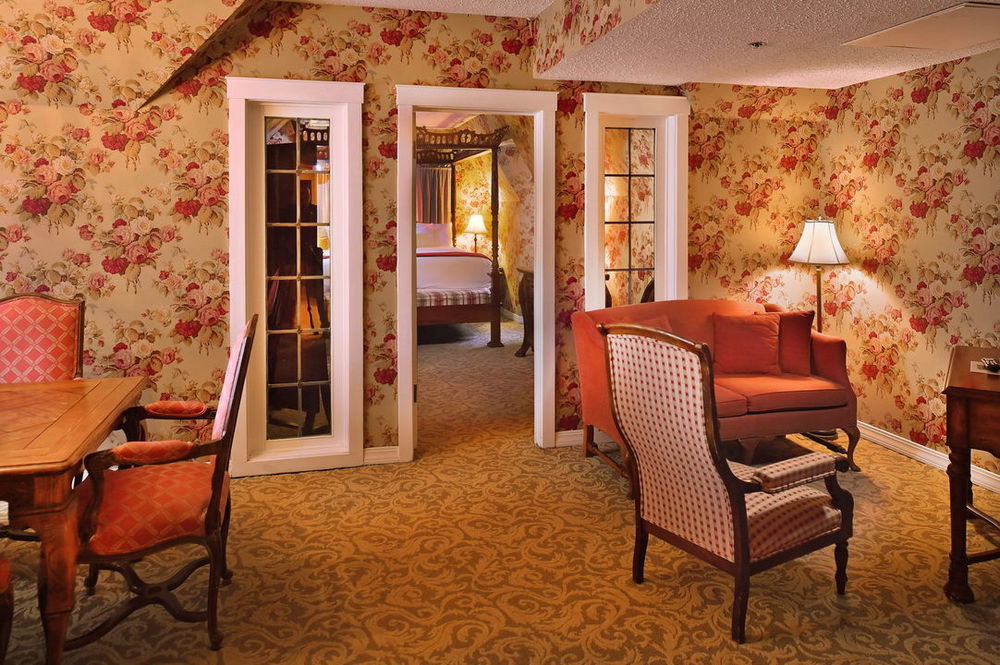 Seven Gables Inn, St Louis West, A Tribute Portfolio Hotel Clayton Zimmer foto