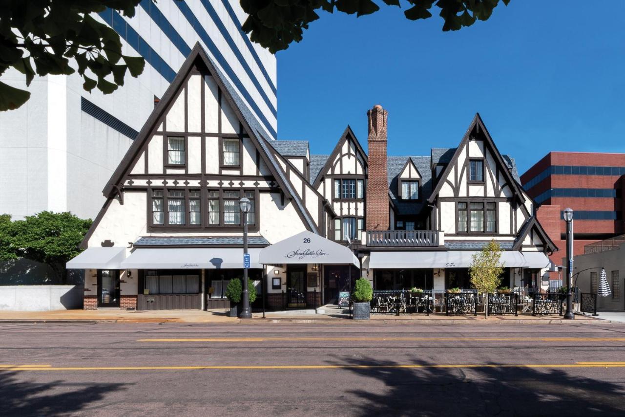 Seven Gables Inn, St Louis West, A Tribute Portfolio Hotel Clayton Exterior foto
