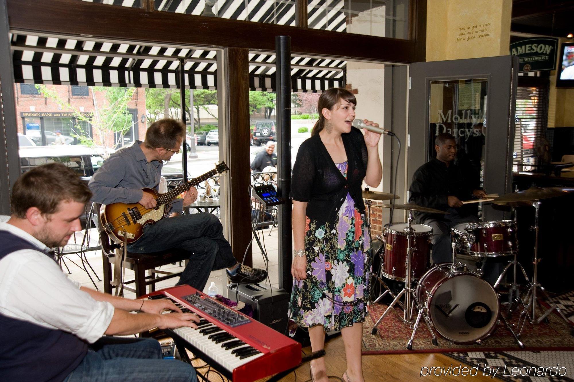 Seven Gables Inn, St Louis West, A Tribute Portfolio Hotel Clayton Einrichtungen foto